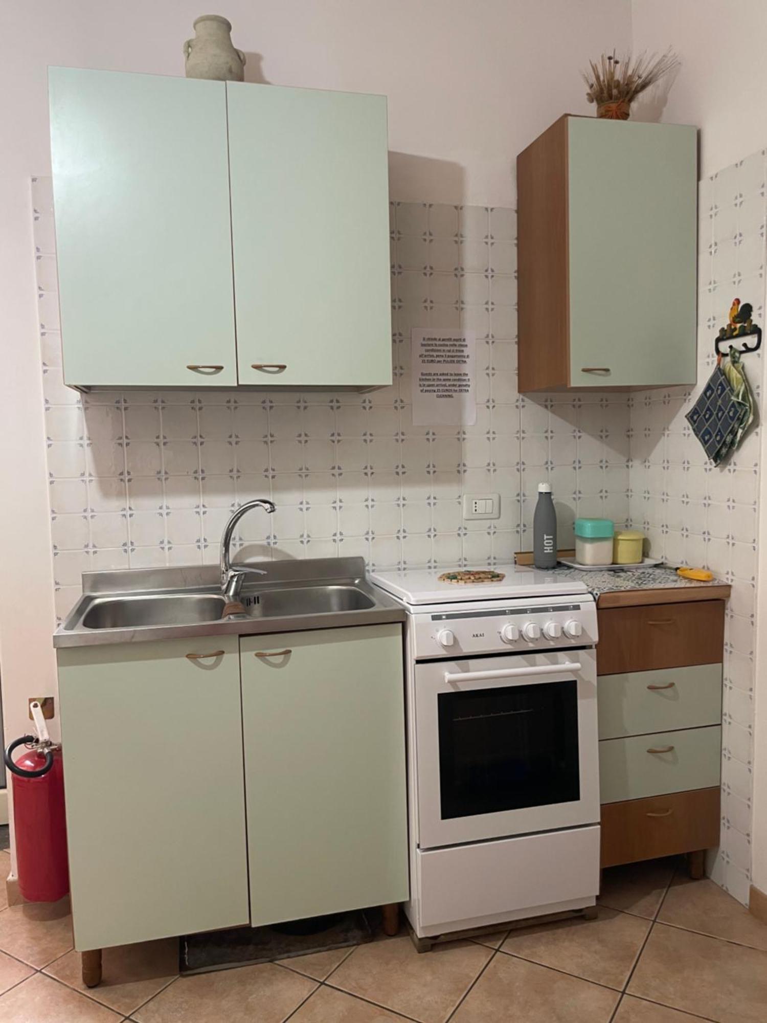 Appartamento Al Centro Di Ustica Isola di Ustica Exterior foto